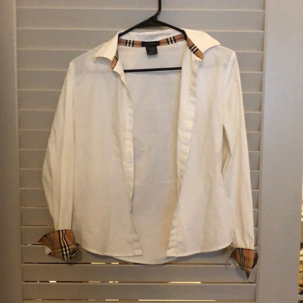 Girl’s Burberry button down